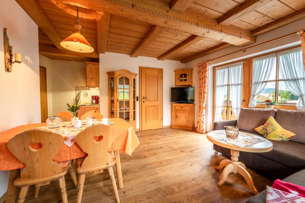 Ferienwohnungen Hollweger Inkl. Chiemgaukarte Ruhpolding Exterior photo